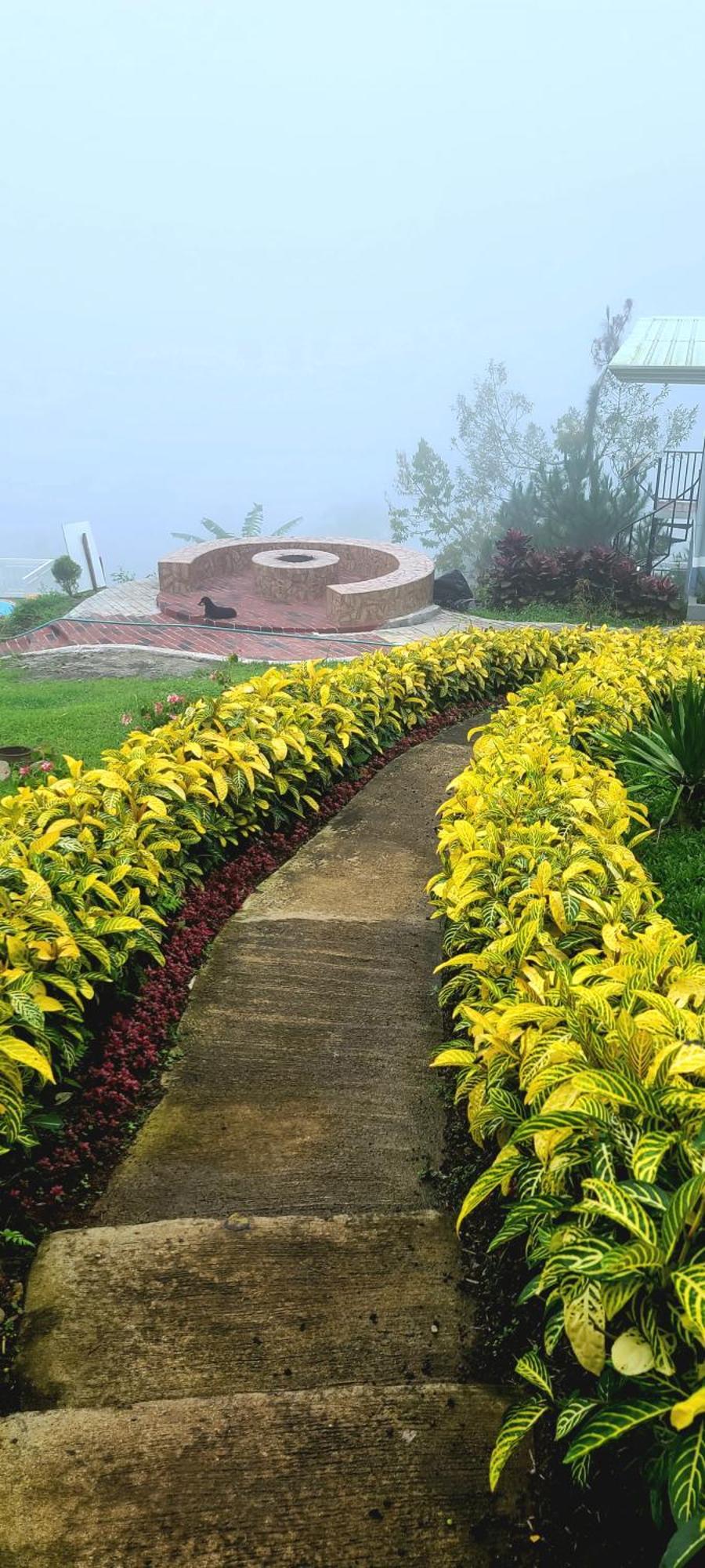 Serene Mountain Escape Digos Экстерьер фото