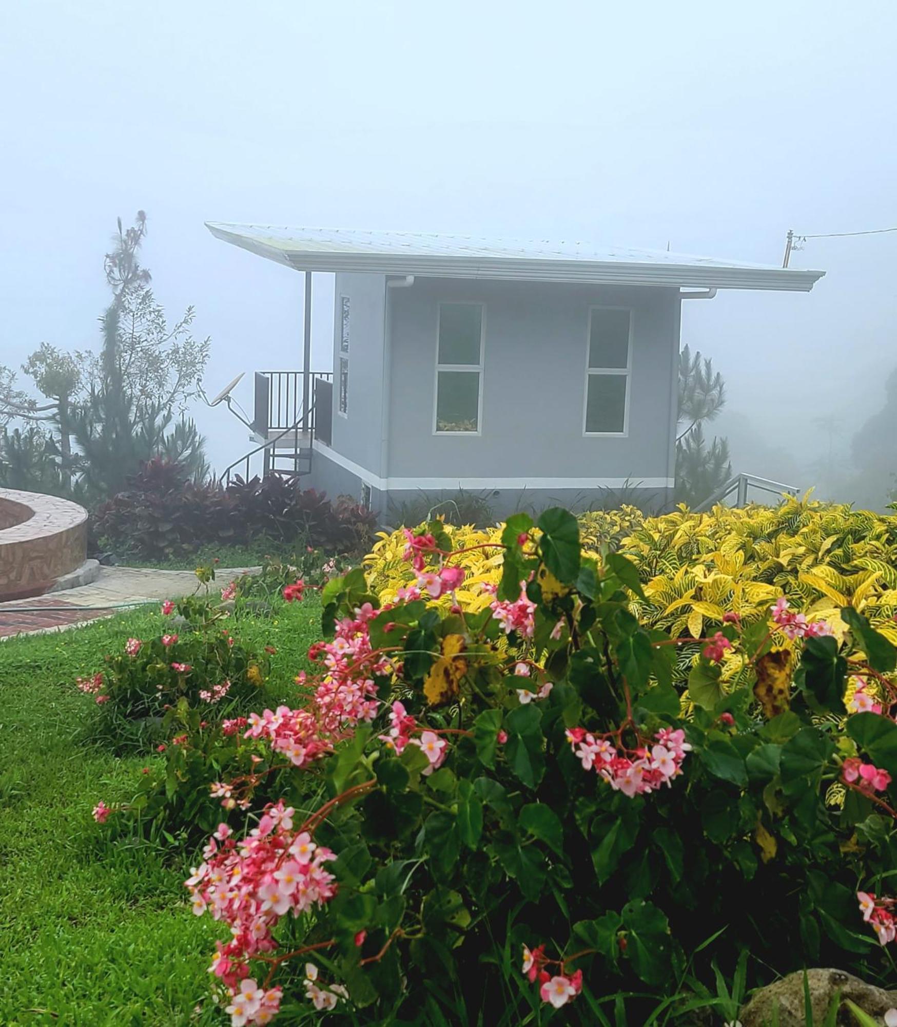 Serene Mountain Escape Digos Экстерьер фото